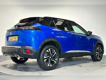 Used Peugeot 2008 2023 for sale - 76083939: Photo 3