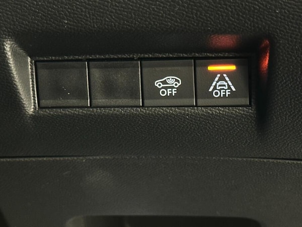 Used Peugeot 2008 2023 for sale - 76083939: Photo 41