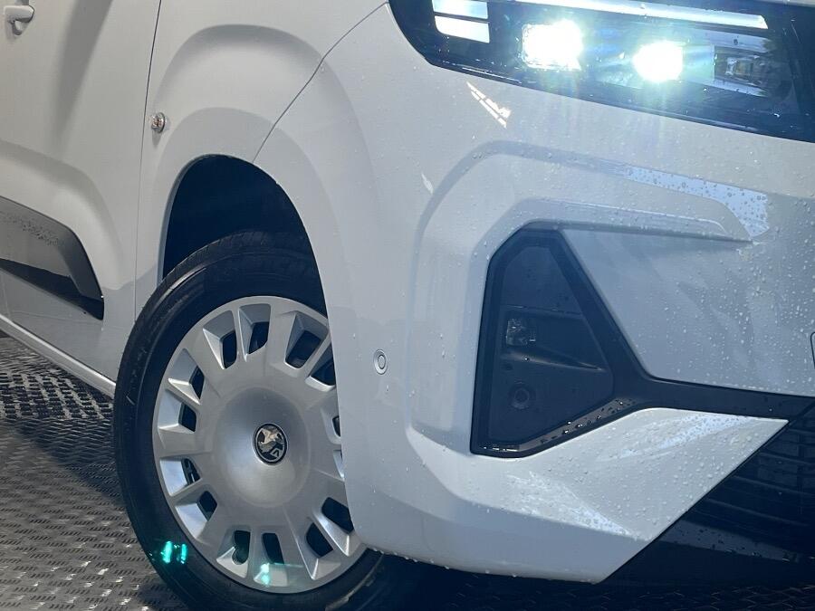 Used Vauxhall Combo 2025 for sale - 76227295: Photo 2