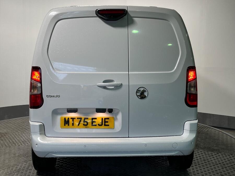 Used Vauxhall Combo 2025 for sale - 76227295: Photo 4