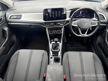 Used Volkswagen T-Roc 2023 for sale - 79348492: Photo
