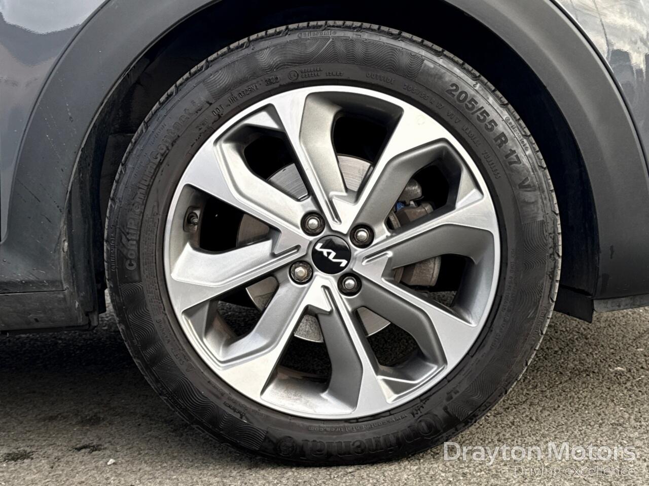 Used Kia Stonic 2023 for sale - 78019804: Photo 40