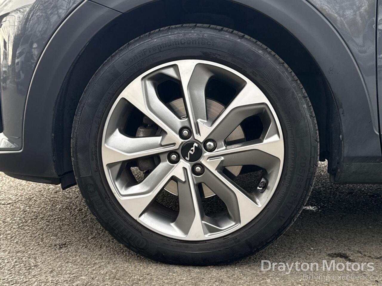 Used Kia Stonic 2023 for sale - 78019804: Photo 42