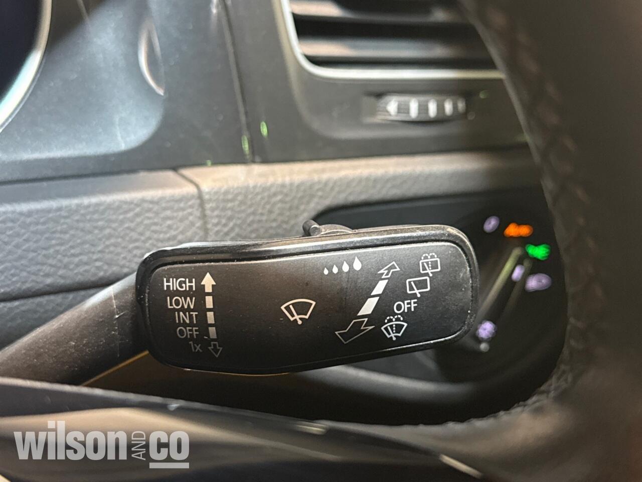 Used Volkswagen Golf 2018 for sale - 77331847: Photo 32