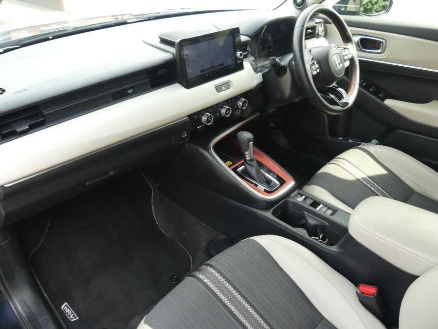 Used Honda HR-V 2022 for sale - 76472310: Photo 2