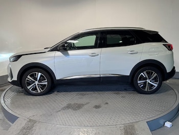 Used Peugeot 3008 2024 for sale - 76260294: Photo