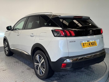 Used Peugeot 3008 2024 for sale - 76260294: Photo