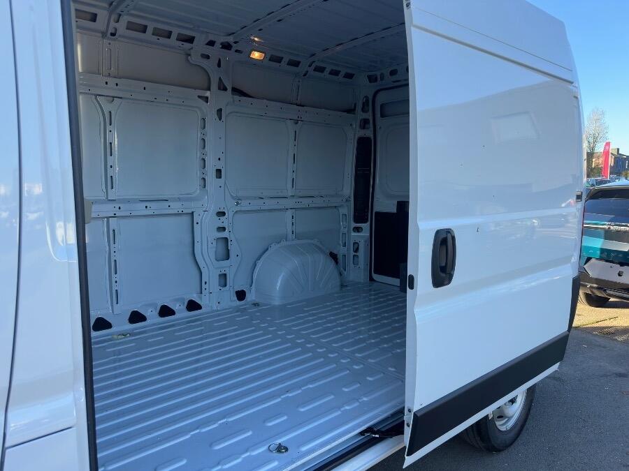 Used Vauxhall Movano 2025 for sale - 76227631: Photo 5