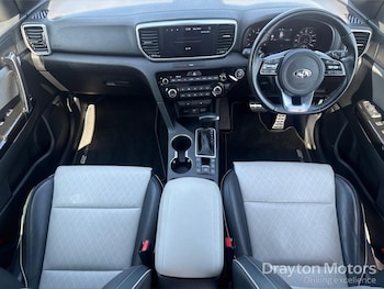 Used Kia Sportage 2021 for sale - 79061575: Photo