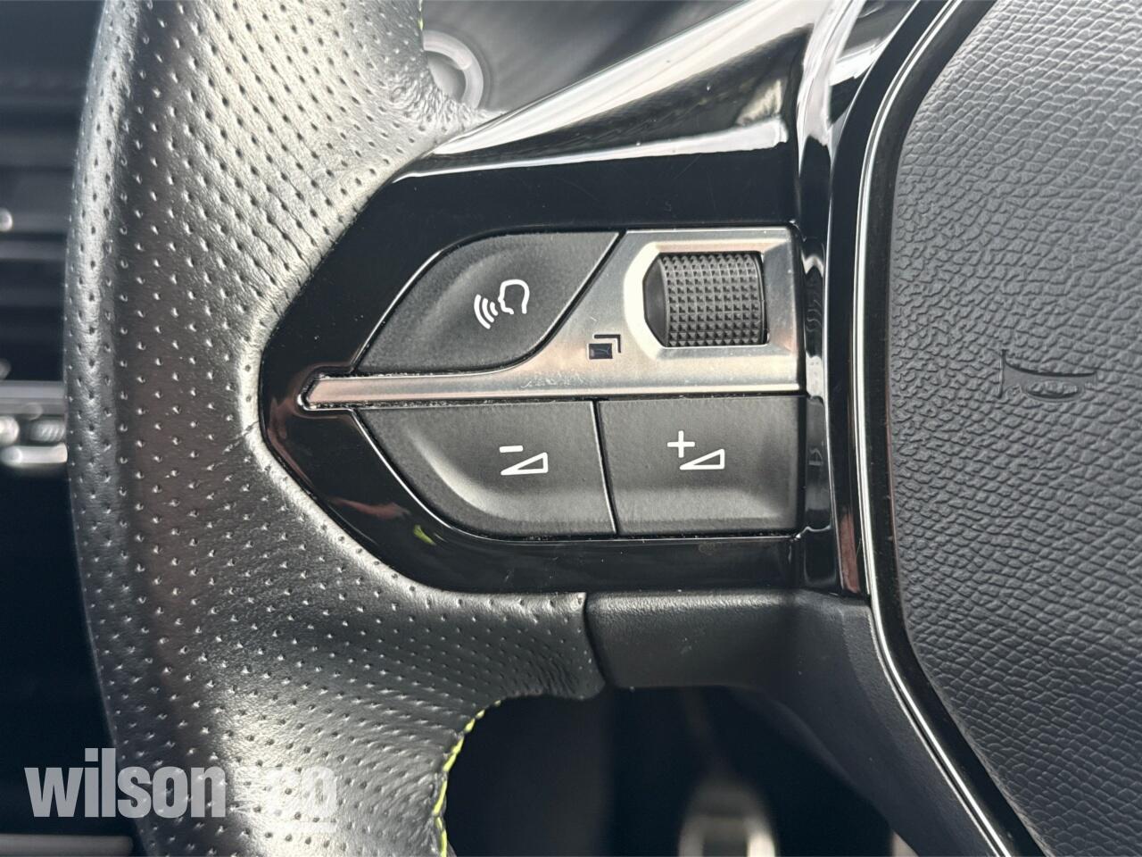 Used Peugeot 2008 2020 for sale - 77524349: Photo 18