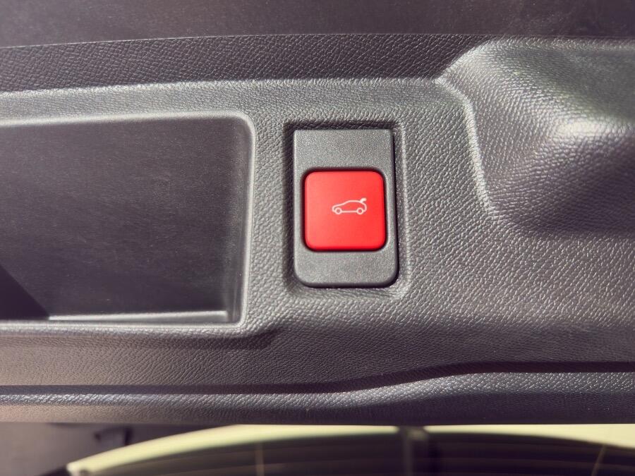 Used Vauxhall Grandland 2025 for sale - 77320628: Photo 6