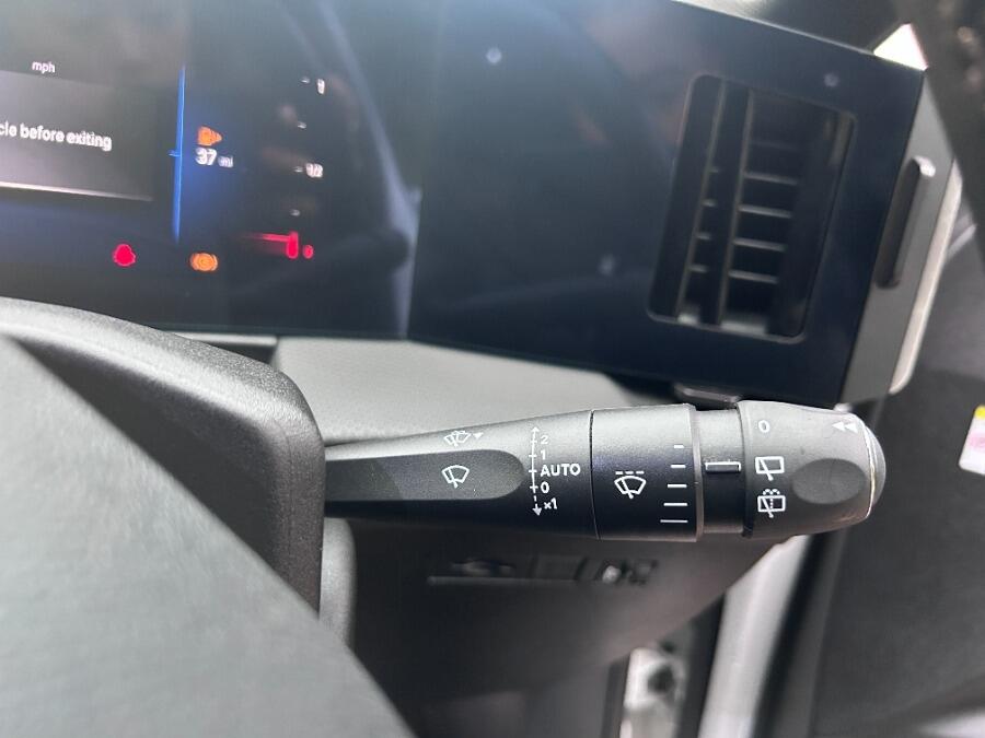 Used Vauxhall Astra 2024 for sale - 77320700: Photo 33