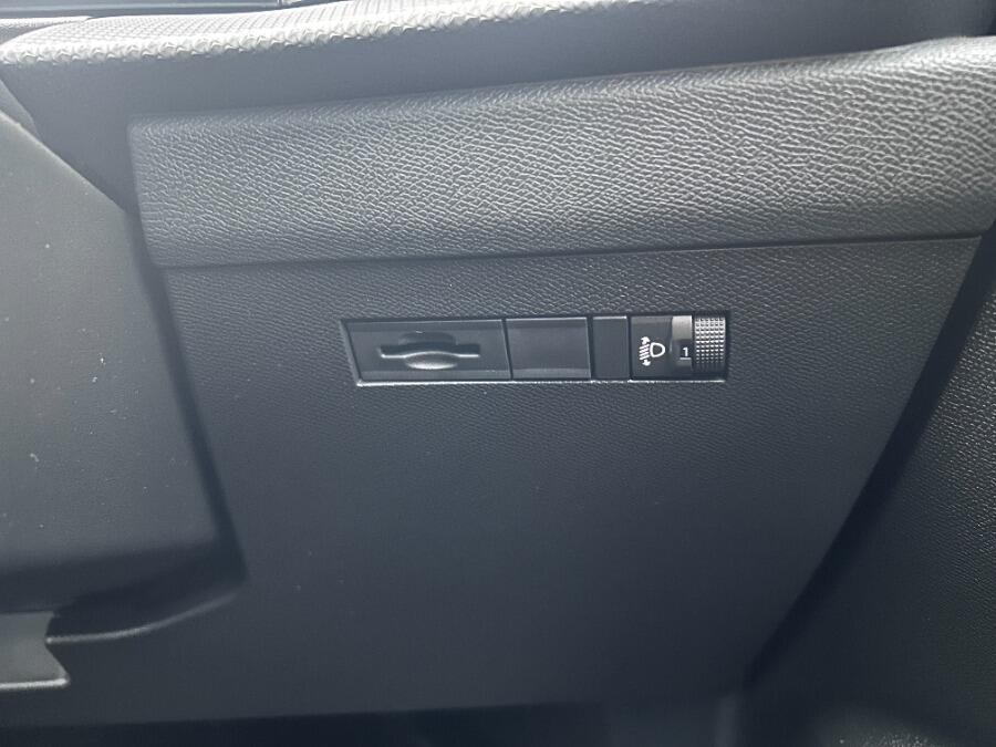 Used Vauxhall Astra 2024 for sale - 77320700: Photo 42