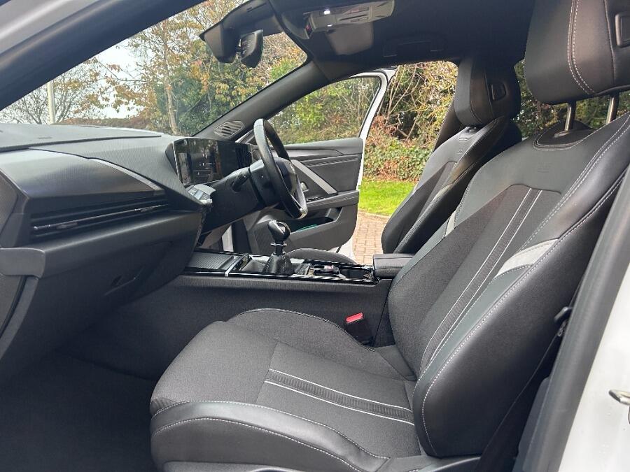 Used Vauxhall Astra 2024 for sale - 77320700: Photo 46