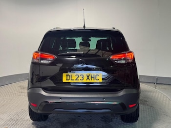 Used Vauxhall Crossland 2023 for sale - 76226659: Photo