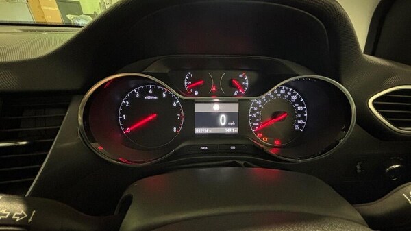 Used Vauxhall Crossland 2021 for sale - 76215274: Photo 28