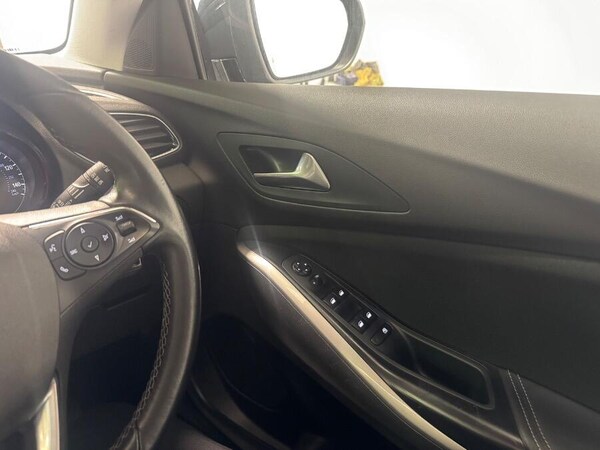 Used Vauxhall Crossland 2021 for sale - 76215274: Photo 44