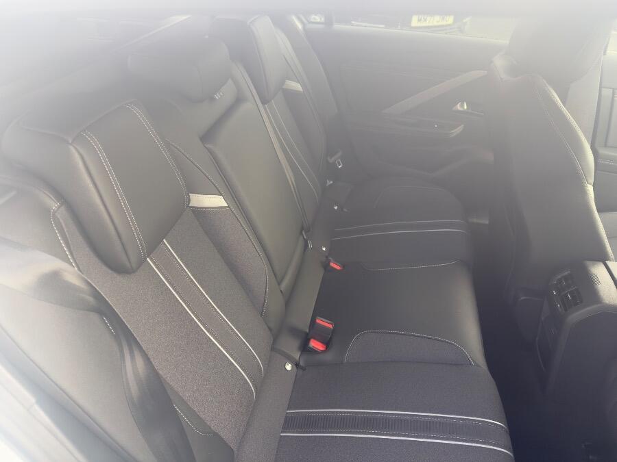 Used Vauxhall Astra 2025 for sale - 77344203: Photo 41