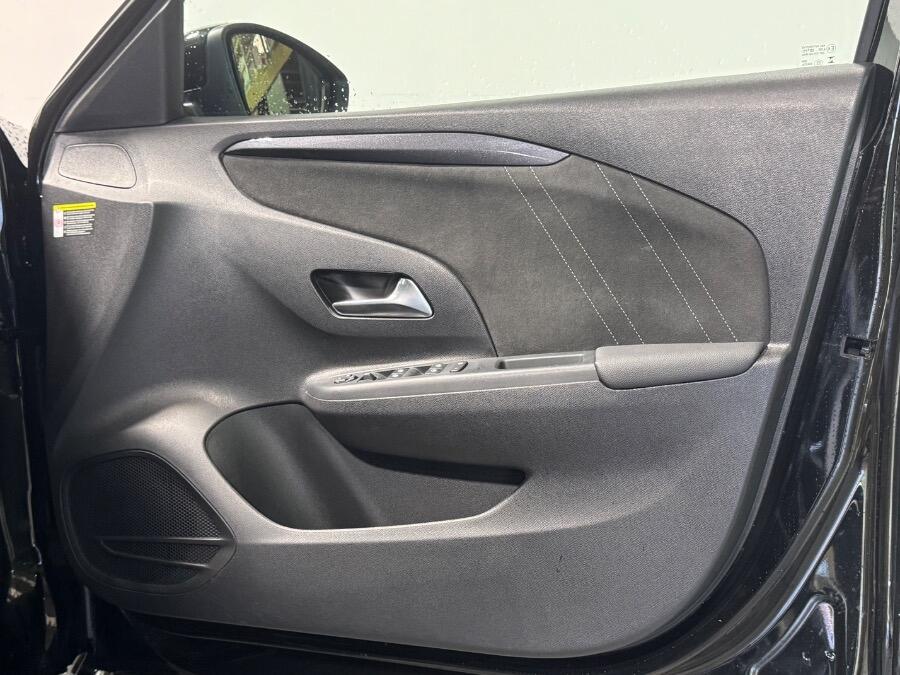 Used Vauxhall Corsa 2023 for sale - 76226161: Photo 9