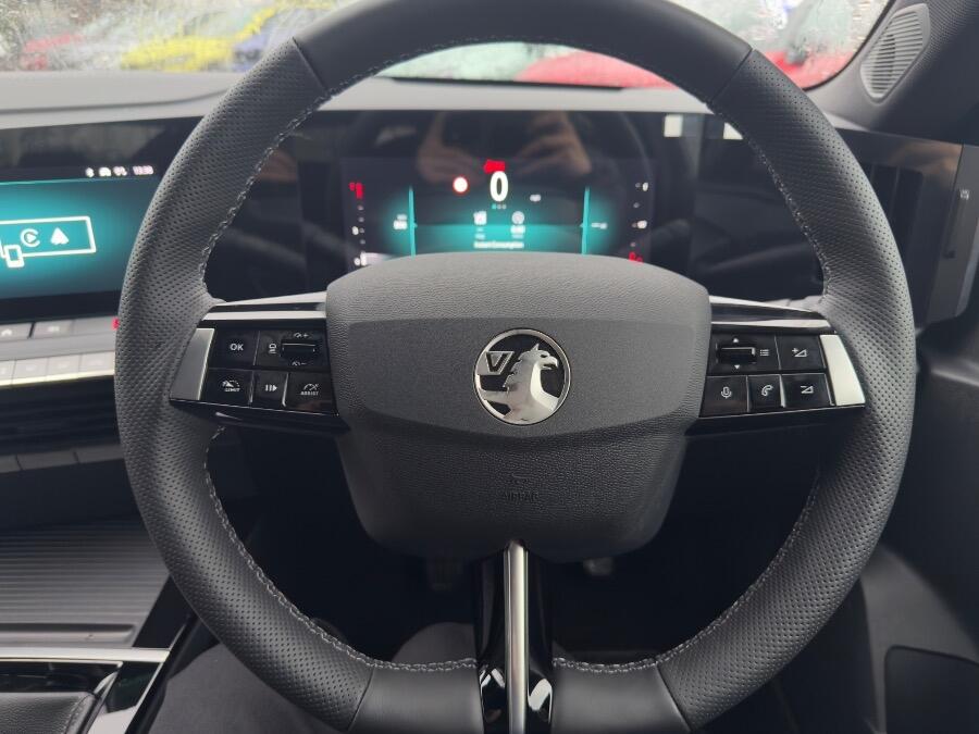 Used Vauxhall Astra 2025 for sale - 77345048: Photo 6