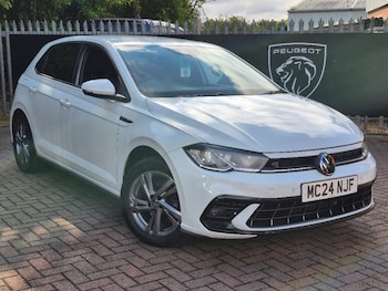 2024 (24) - 1.0 Tsi R Line Hatchback 5dr Petrol Dsg Euro 6 (s/s) (95 Ps)