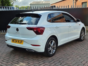 Used Volkswagen Polo 2024 for sale - 76349912: Photo