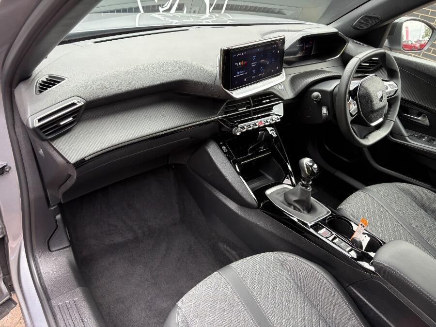 Used Peugeot 2008 2024 for sale - 76936016: Photo 3