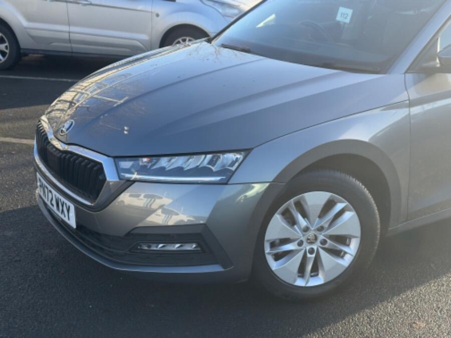 Used Skoda Octavia 2022 for sale - 76701660: Photo 2