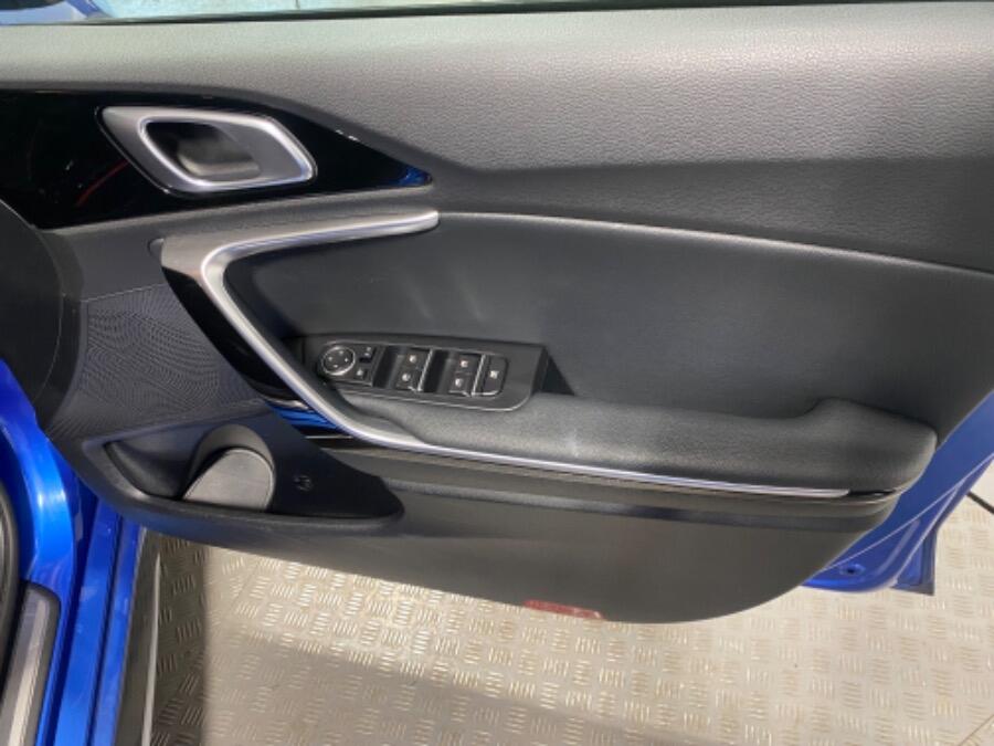 Used Kia Pro Ceed 2023 for sale - 76227859: Photo 37