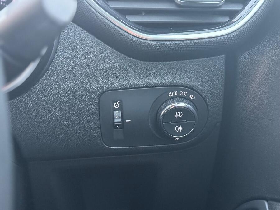 Used Vauxhall Crossland 2022 for sale - 77321137: Photo 20