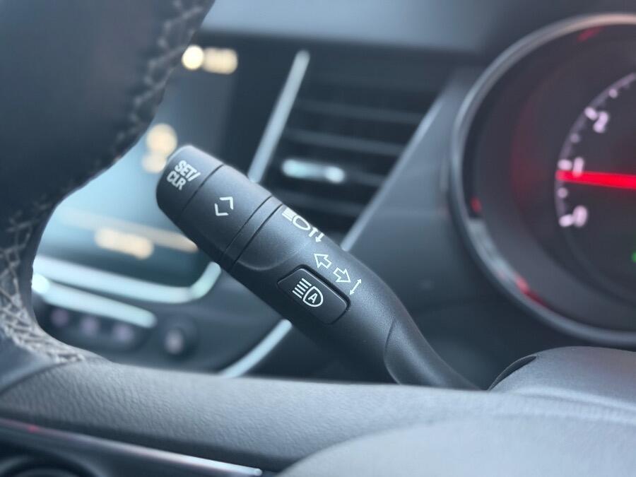 Used Vauxhall Crossland 2022 for sale - 77321137: Photo 25