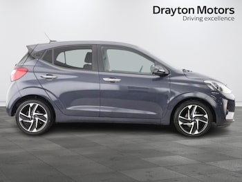 Used Hyundai i10 2023 for sale - 78922394: Photo