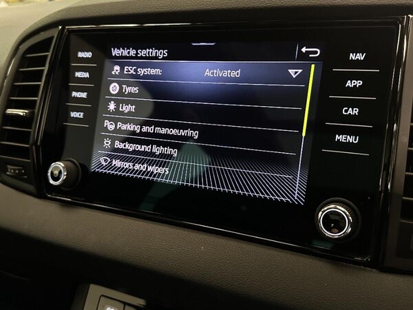 Used Skoda Karoq 2023 for sale - 75463750: Photo 36