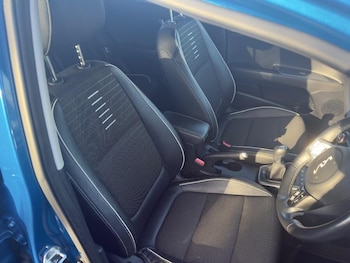 Used Kia Rio 2023 for sale - 76935876: Photo