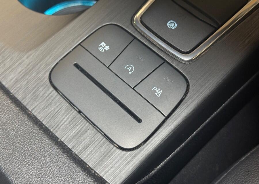 Used Ford Kuga 2021 for sale - 77331026: Photo 30