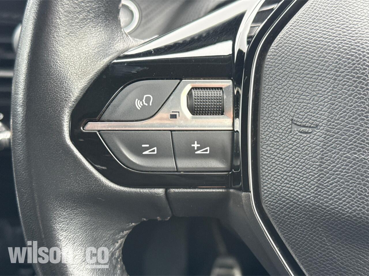 Used Peugeot 2008 2022 for sale - 77612804: Photo 18