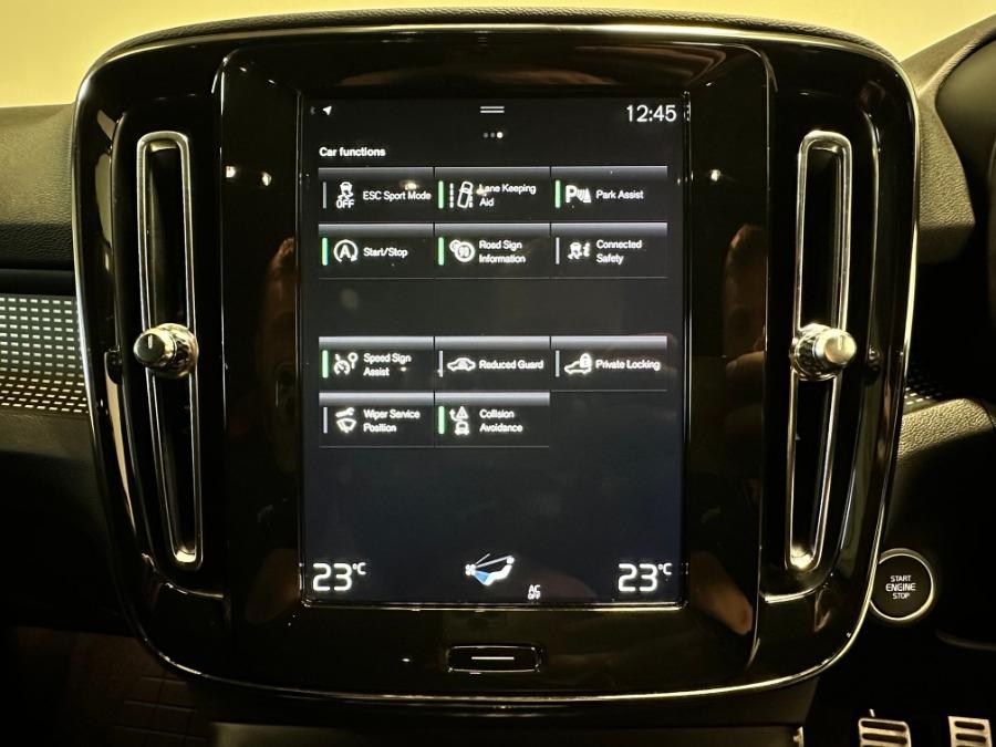 Vehicle 33