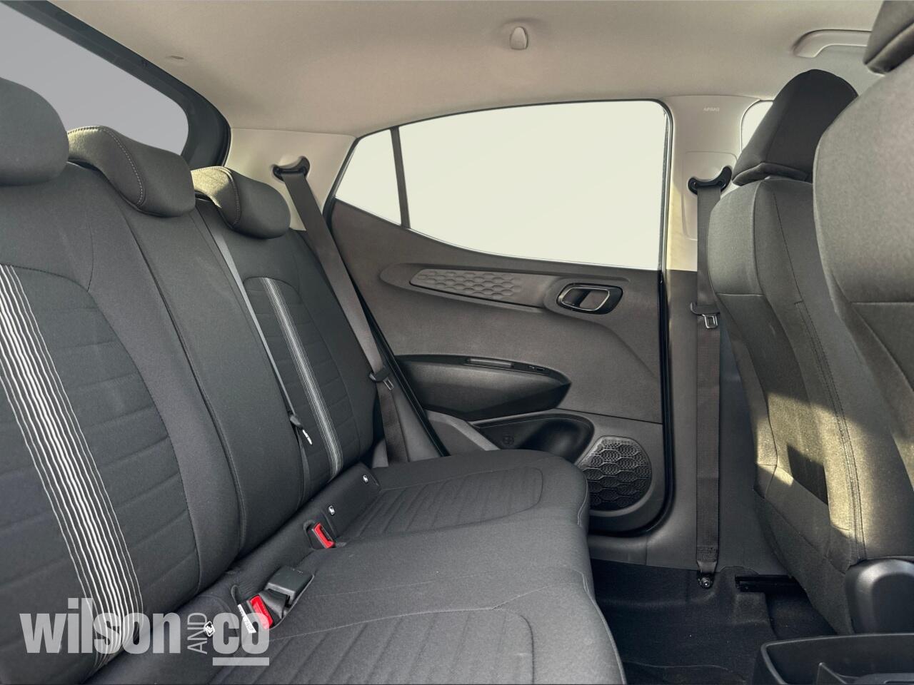 Used Hyundai i10 2023 for sale - 77525036: Photo 17