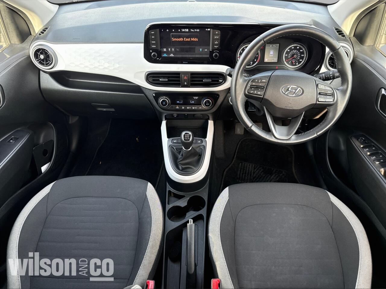 Used Hyundai i10 2023 for sale - 77525036: Photo 2