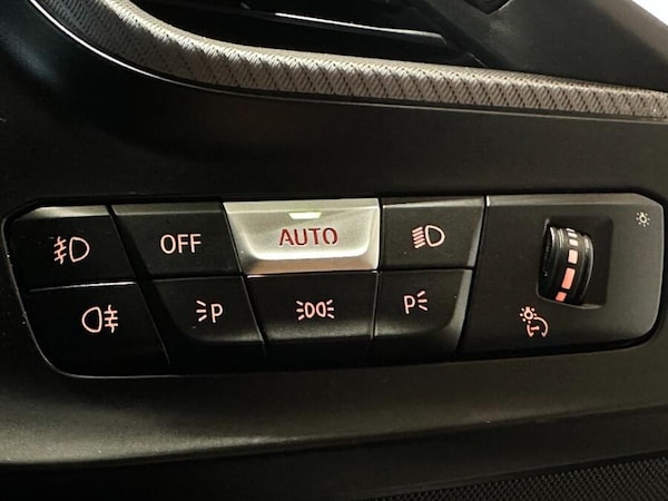 Used BMW 1 Series 2022 for sale - 75965517: Photo 41