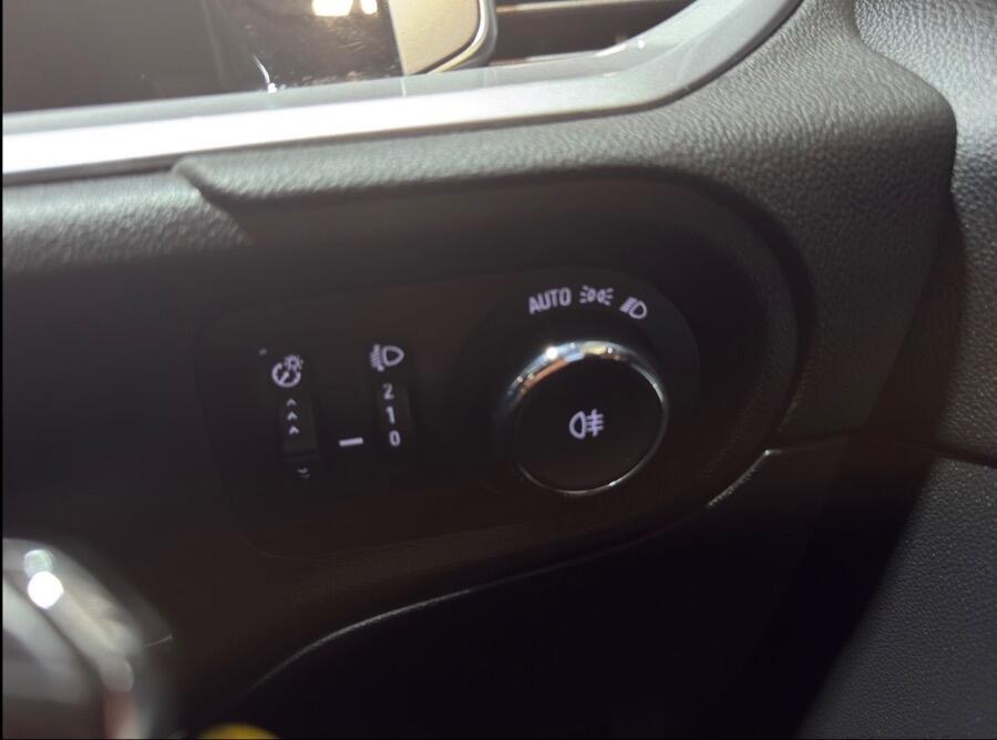 Used Vauxhall Grandland 2022 for sale - 77331019: Photo 11