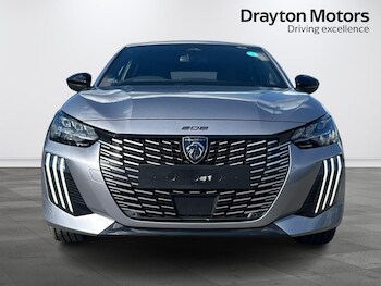 Used Peugeot E-208 2026 for sale - 78214131: Photo