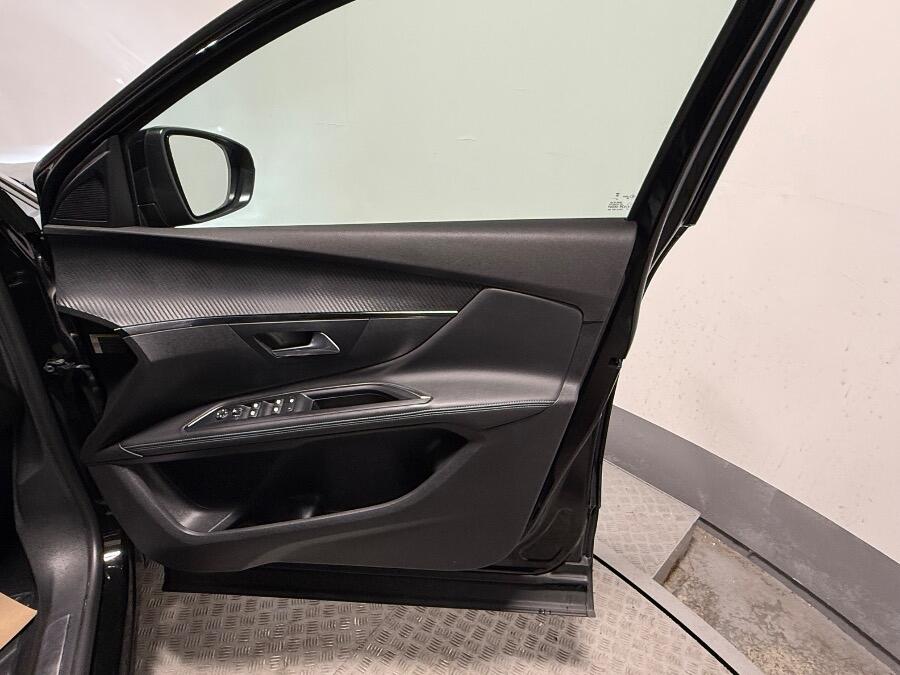 Used Peugeot 5008 2023 for sale - 77331021: Photo 45