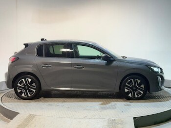 Used Peugeot 208 2025 for sale - 77345702: Photo