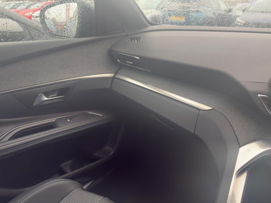 Used Peugeot 3008 2023 for sale - 77331610: Photo 15