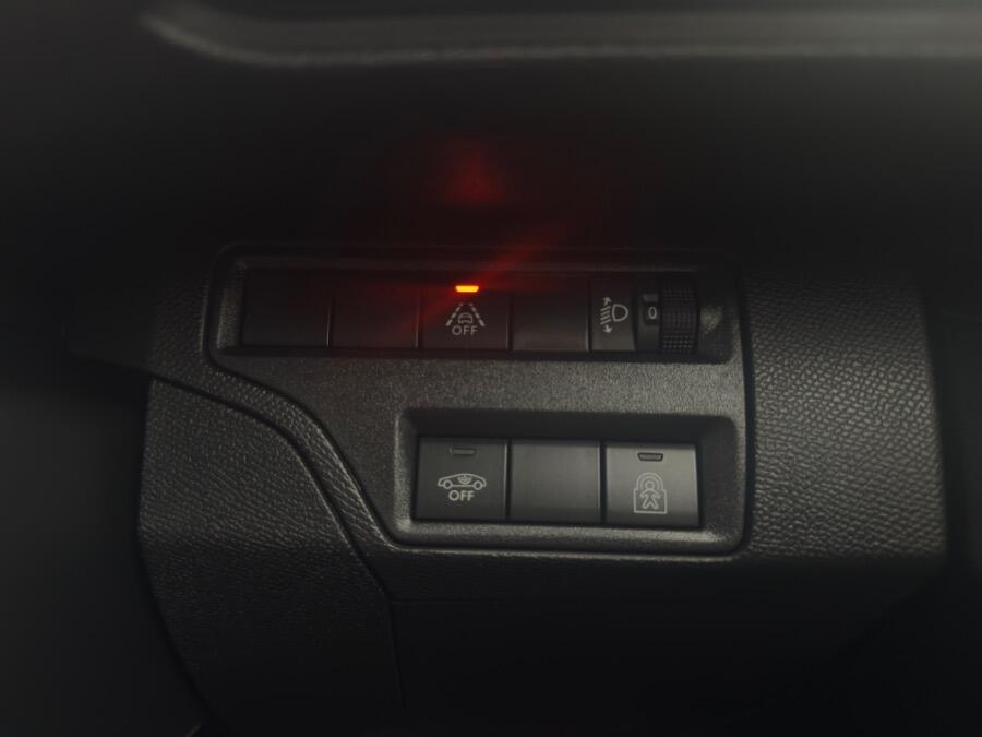 Used Peugeot 3008 2023 for sale - 77331610: Photo 25