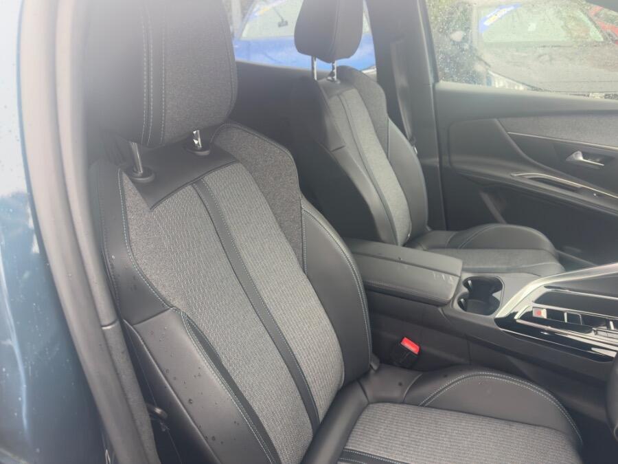 Used Peugeot 3008 2023 for sale - 77331610: Photo 6