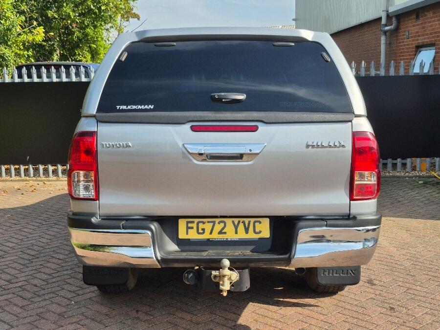 Used Toyota Hilux 2022 for sale - 76936420: Photo 11