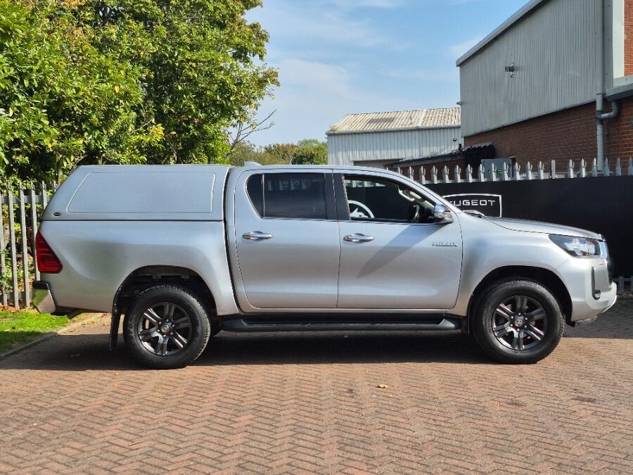Used Toyota Hilux 2022 for sale - 76936420: Photo 9
