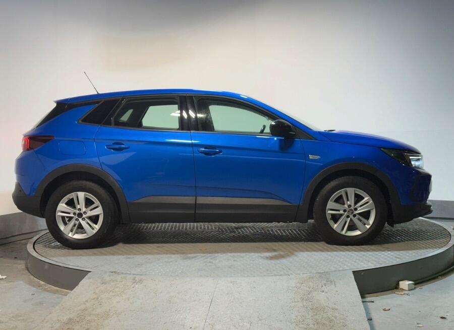 Used Vauxhall Grandland 2022 for sale - 77320659: Photo 2